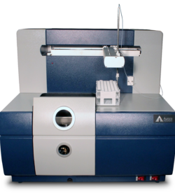 TRACE 1200 Front with light TRACE 1200 Front with light